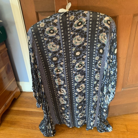 Patterned shrug - Picture 4 of 5